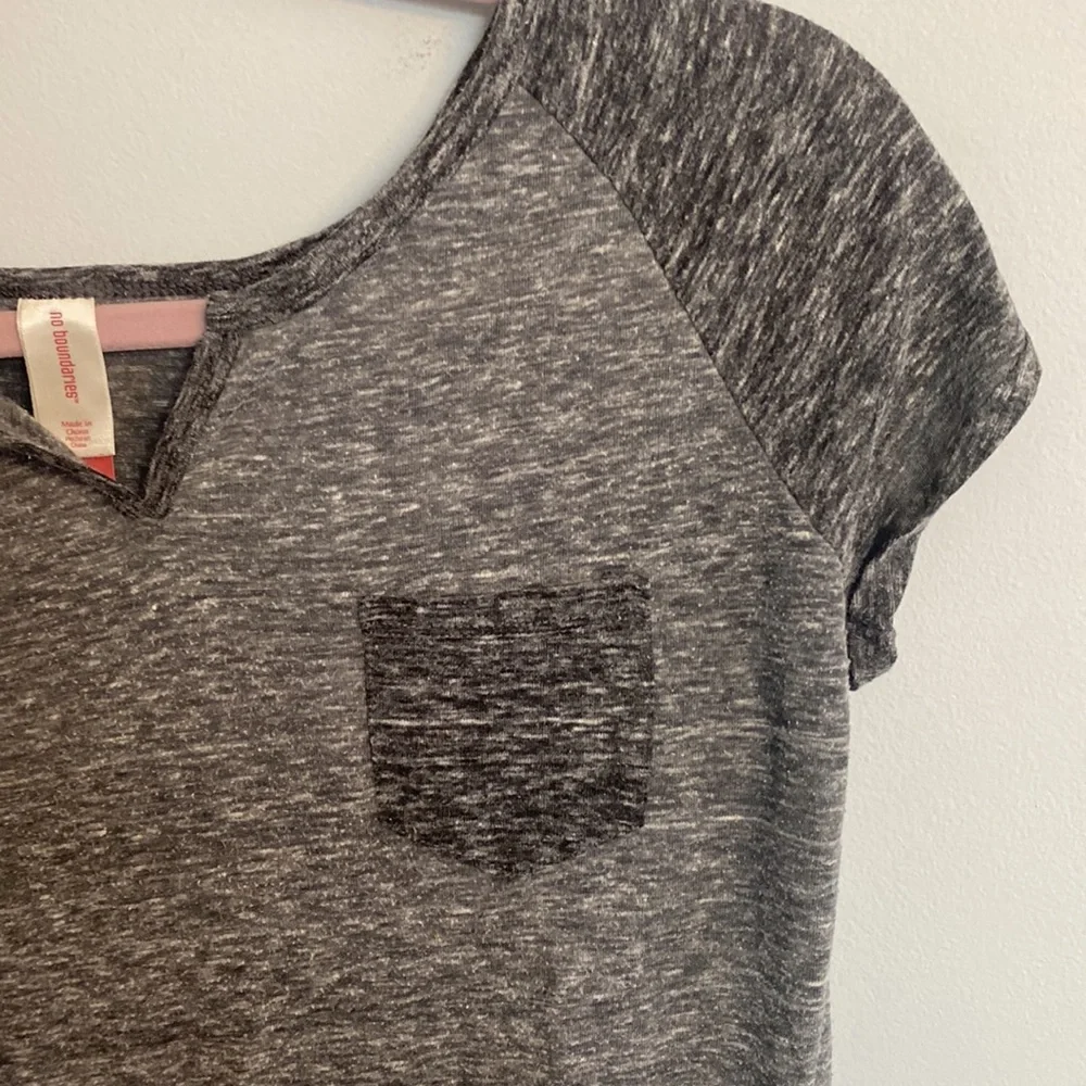 🟢10/$10 - tee - Picture 2 of 3